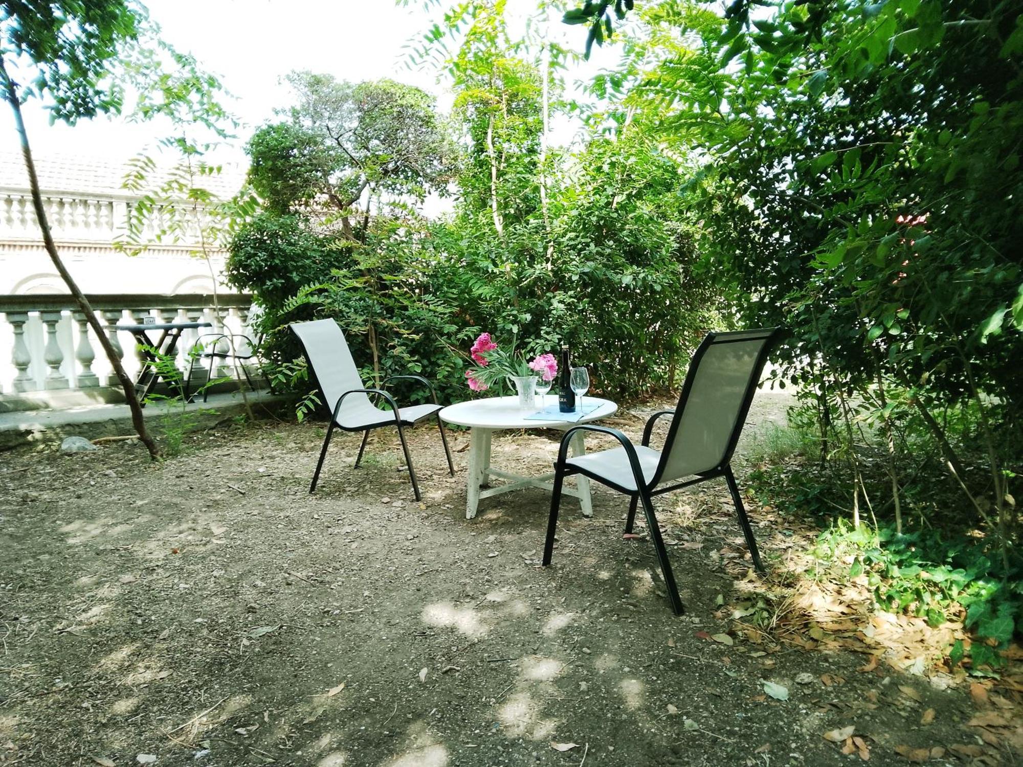 דירות ספליט Garden In The Center מראה חיצוני תמונה